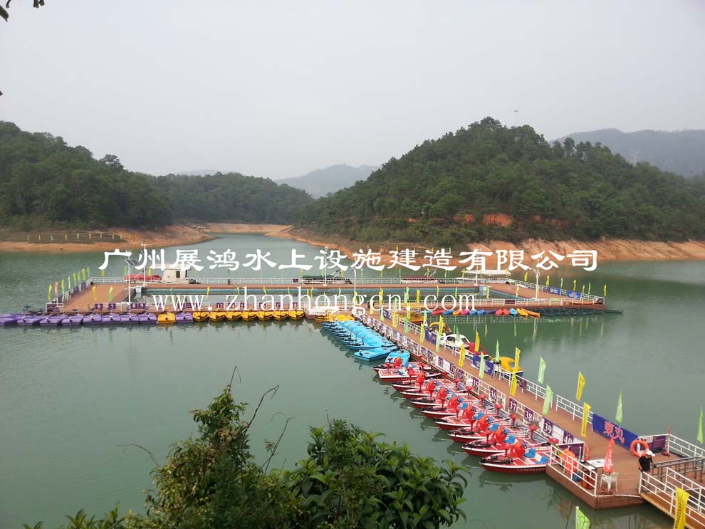 Floating Swimming Pool Of JIulong Lake